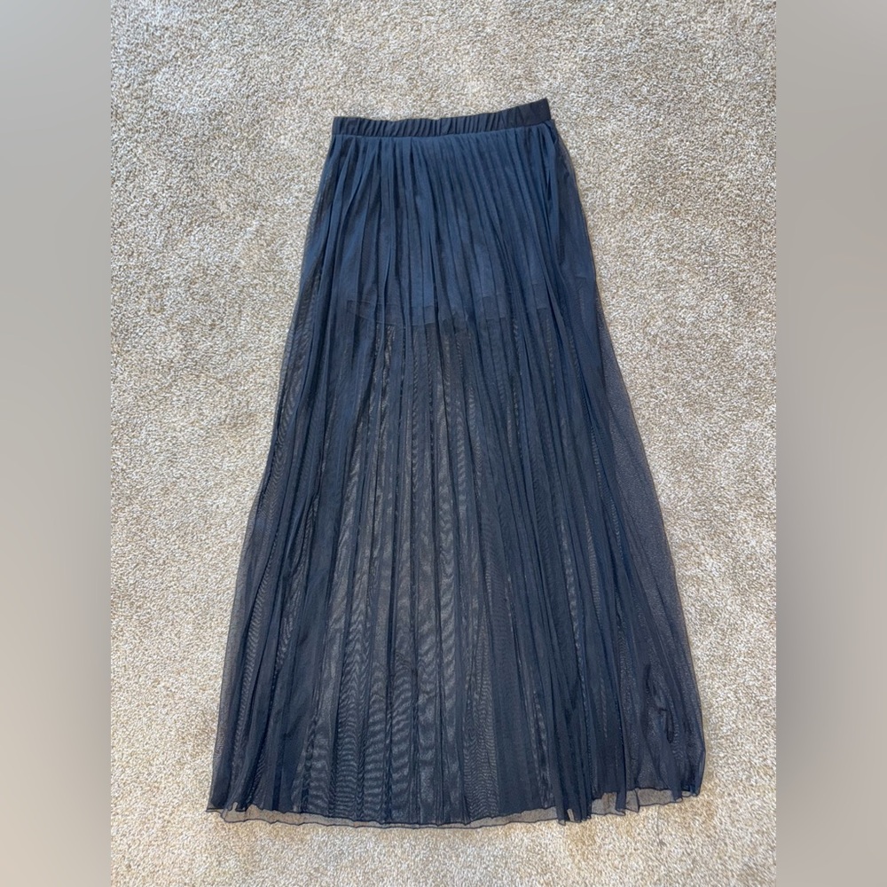 Long skirt